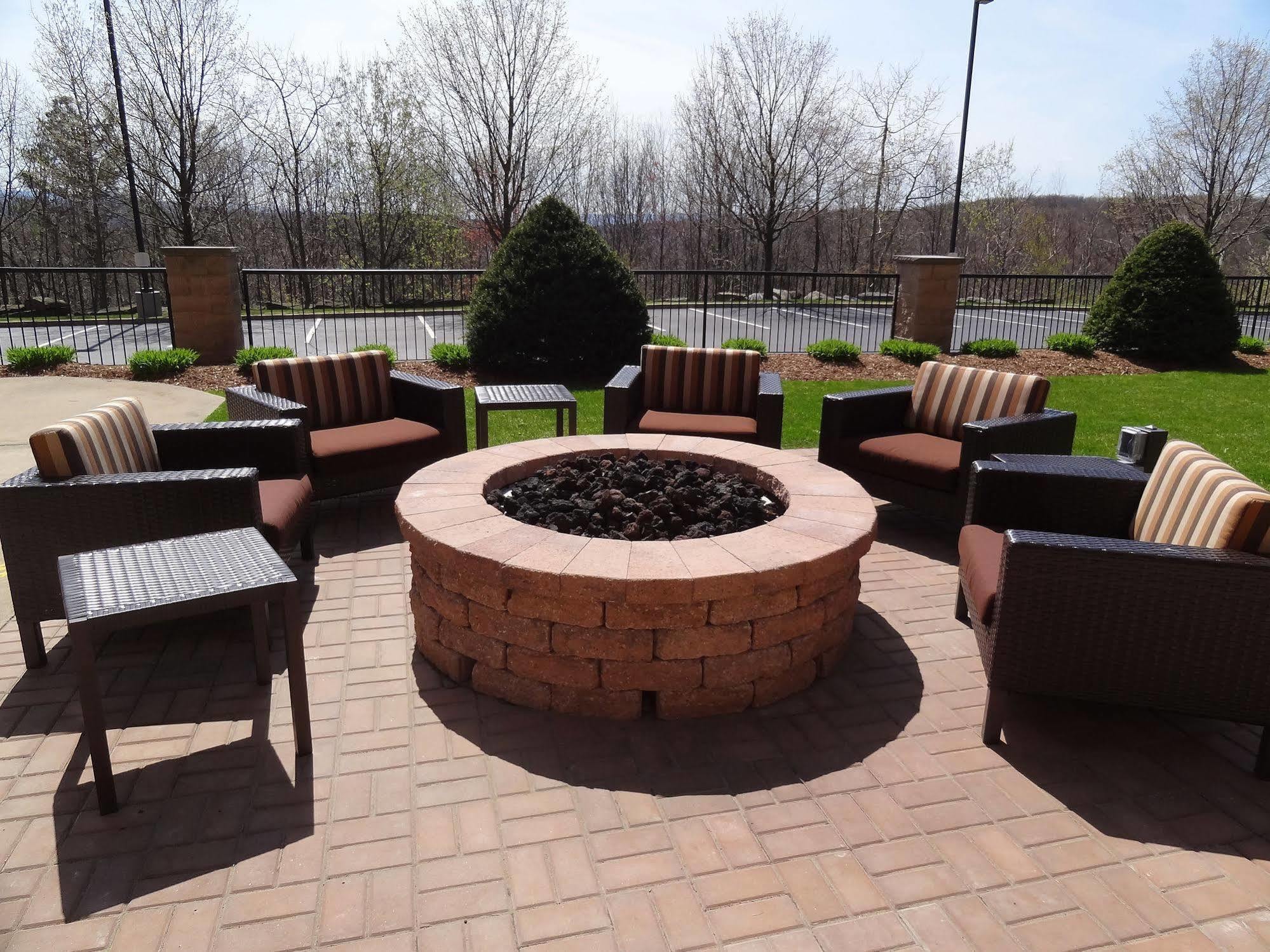Courtyard By Marriott Scranton Montage Mountain 3*